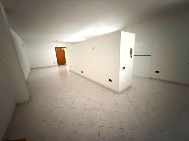 Appartamento in vendita a Napoli NA