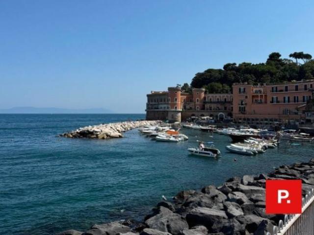 Appartamento in vendita a Napoli NA