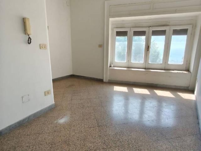 Appartamento in vendita a Napoli NA