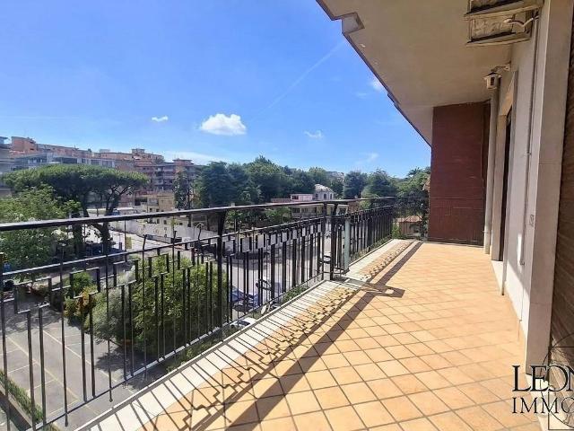Appartamento in vendita a Napoli NA