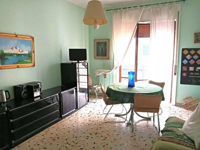 Appartamento in vendita a Napoli NA
