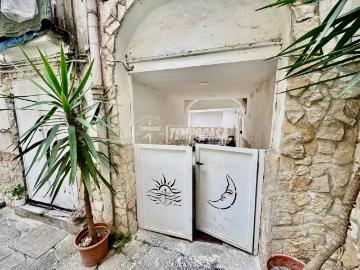 Appartamento in vendita a Napoli NA