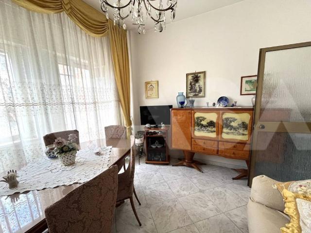 Appartamento in vendita a Napoli NA