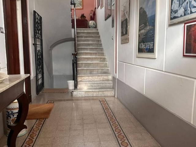 Appartamento in vendita a Napoli NA