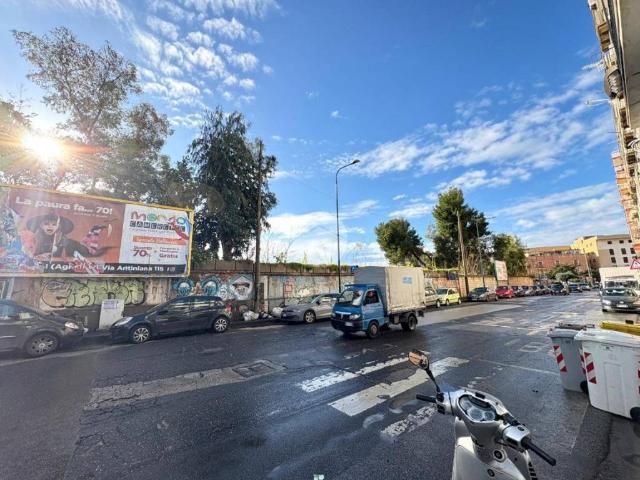 Appartamento in vendita a Napoli NA