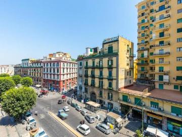 Appartamento in vendita a Napoli NA