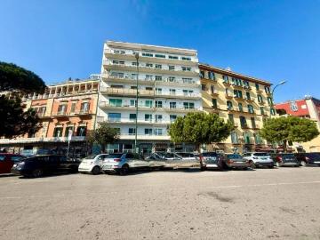 Appartamento in vendita a Napoli NA