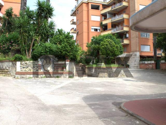 Appartamento in vendita a Napoli NA