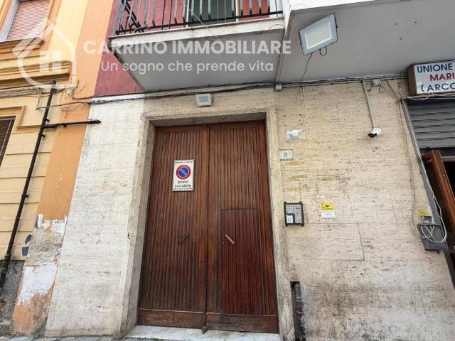 Appartamento in vendita a Napoli NA