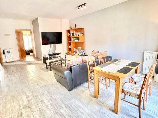 Appartamento in vendita a Napoli NA