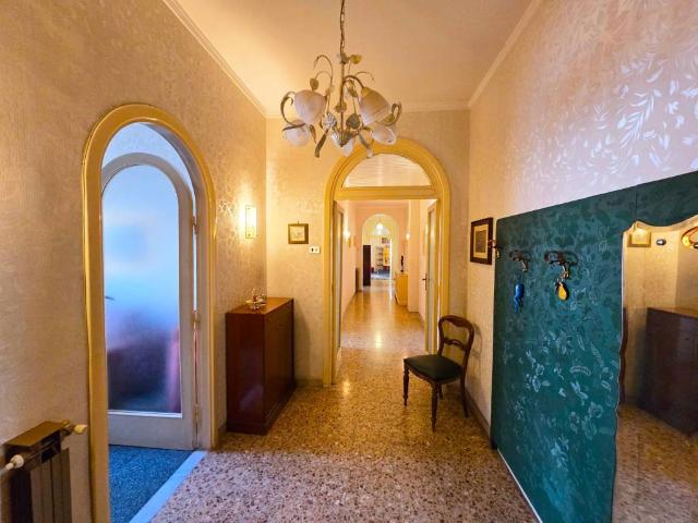 Appartamento in vendita a Napoli NA