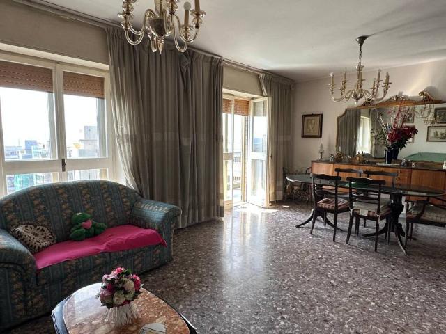 Appartamento in vendita a Napoli NA