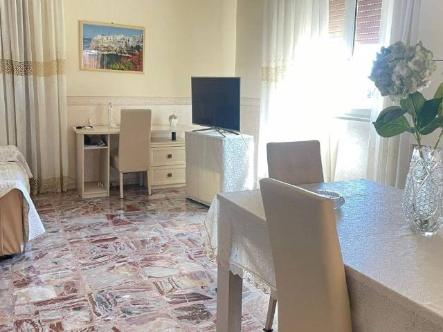 Appartamento in vendita a Napoli NA