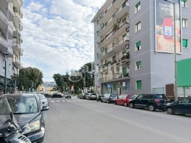 Appartamento in vendita a Napoli NA