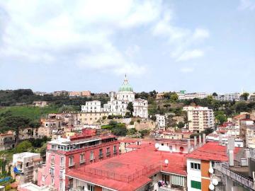 Appartamento in vendita a Napoli NA