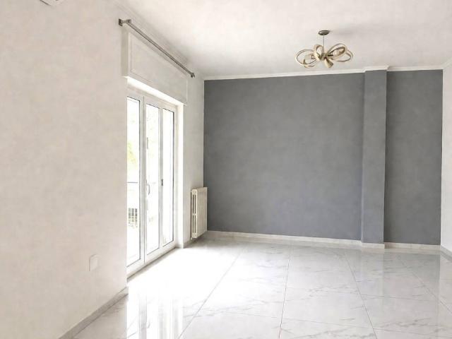 Appartamento in vendita a Napoli NA