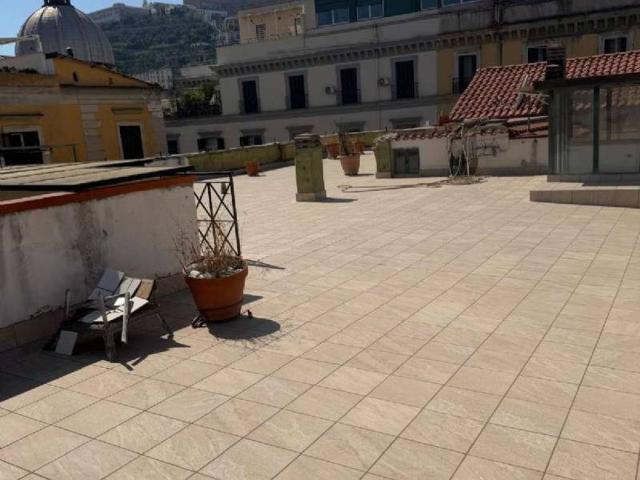 Appartamento in vendita a Napoli NA
