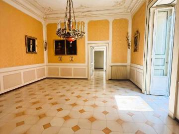 Appartamento in vendita a Napoli NA