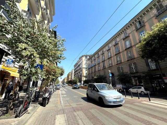 Appartamento in vendita a Napoli NA