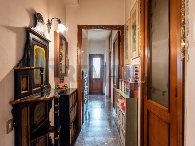 Appartamento in vendita a Napoli NA