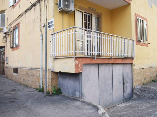 Appartamento in vendita a Napoli NA