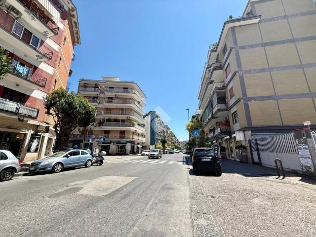 Appartamento in vendita a Napoli NA