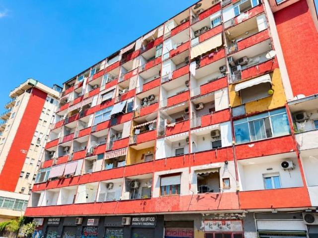 Appartamento in vendita a Napoli NA