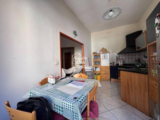 Appartamento in vendita a Napoli NA