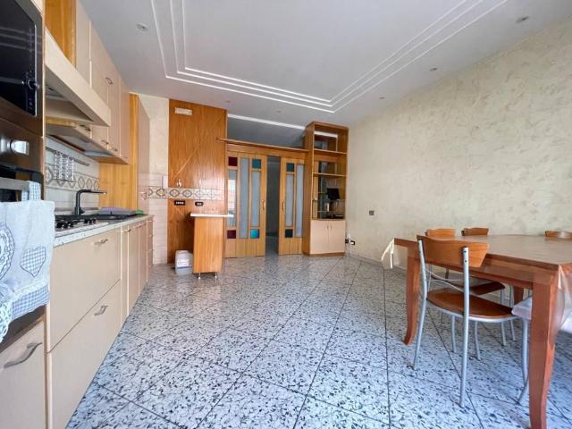 Appartamento in vendita a Napoli NA