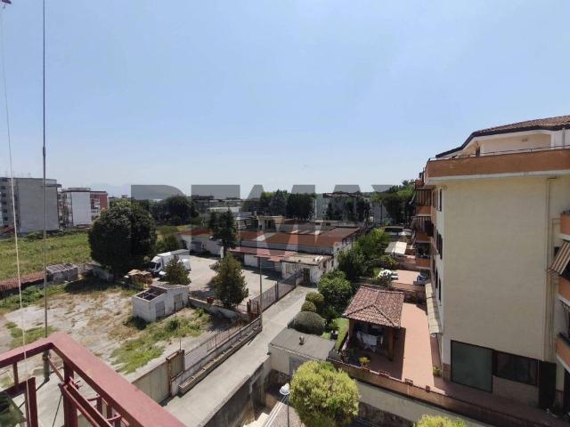 Appartamento in vendita a Napoli NA