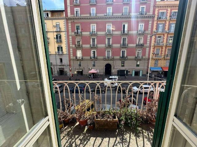 Appartamento in vendita a Napoli NA