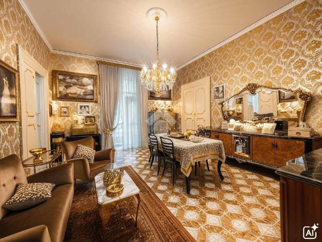 Appartamento in vendita a Napoli NA