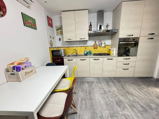 Appartamento in vendita a Napoli NA
