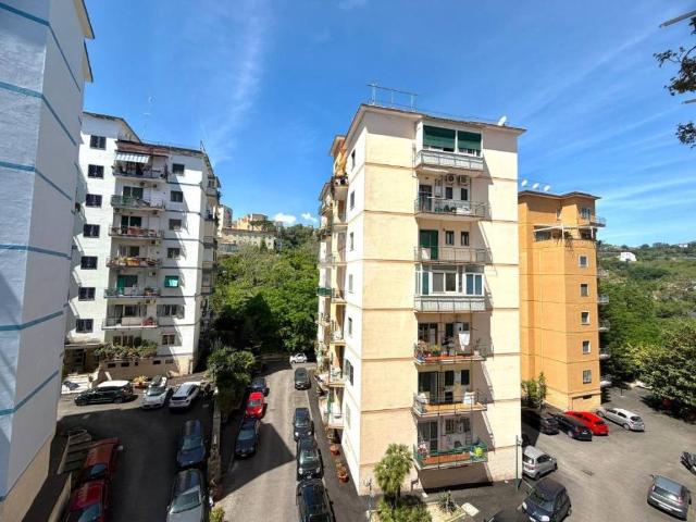 Appartamento in vendita a Napoli NA