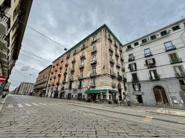 Appartamento in vendita a Napoli NA