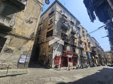 Appartamento in vendita a Napoli NA