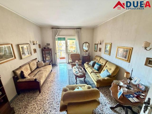 Appartamento in vendita a Napoli NA