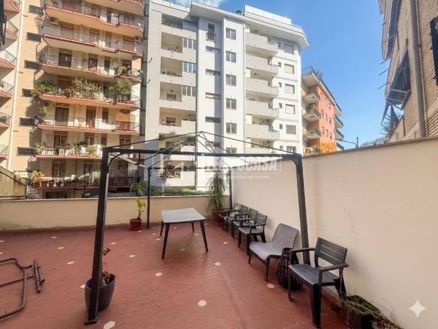 Appartamento in vendita a Napoli NA