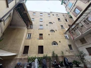 Appartamento in vendita a Napoli NA