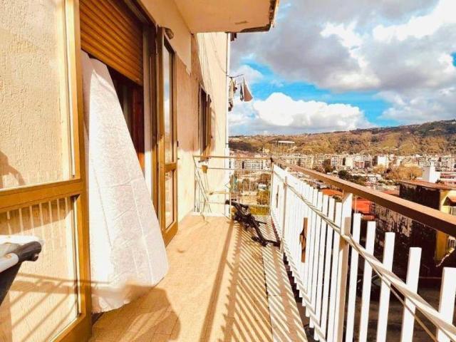 Appartamento in vendita a Napoli NA