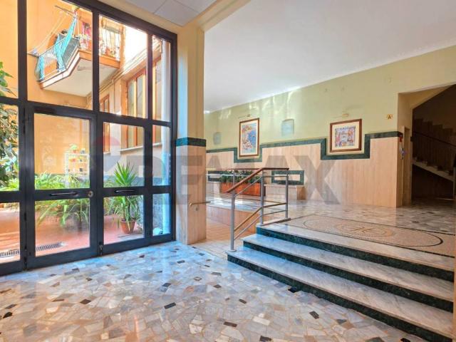 Appartamento in vendita a Napoli NA