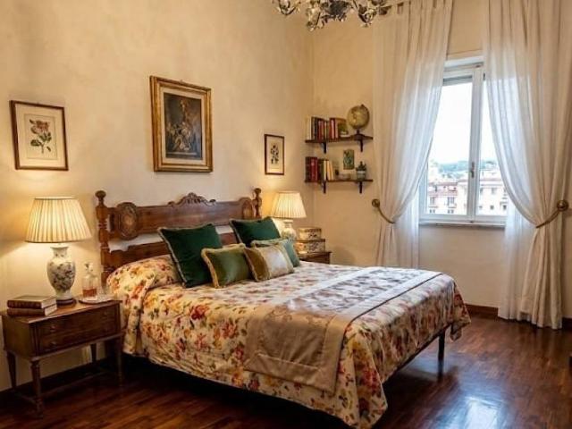 Appartamento in vendita a Napoli NA
