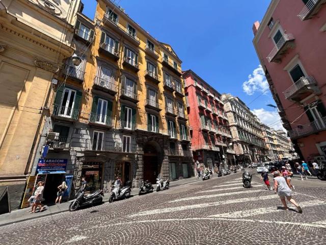 Appartamento in vendita a Napoli NA