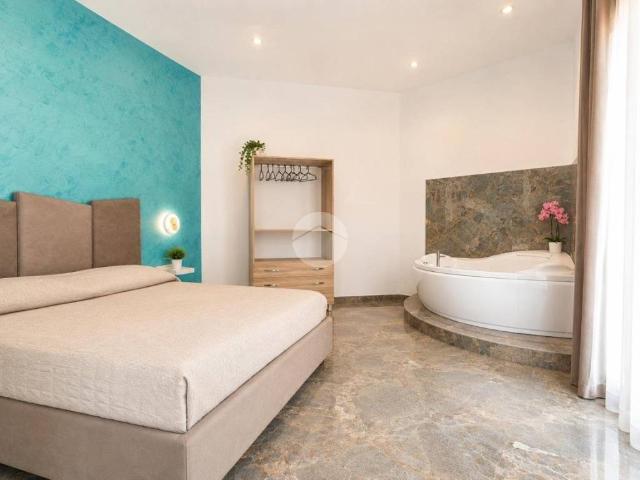 Appartamento in vendita a Napoli NA