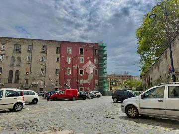 Appartamento in vendita a Napoli NA