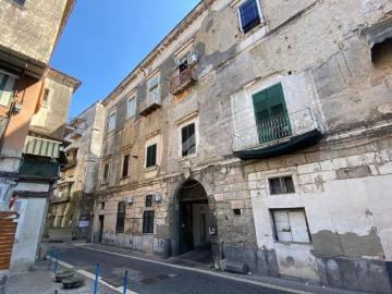 Appartamento in vendita a Napoli NA