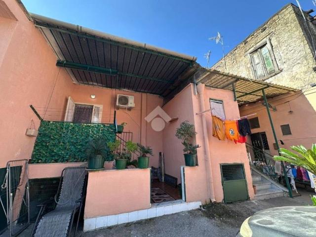 Appartamento in vendita a Napoli NA