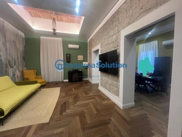 Appartamento in vendita a Napoli NA