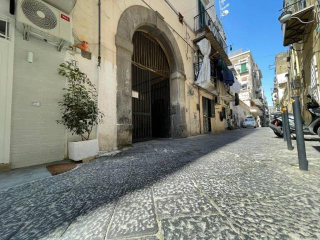 Appartamento in vendita a Napoli NA