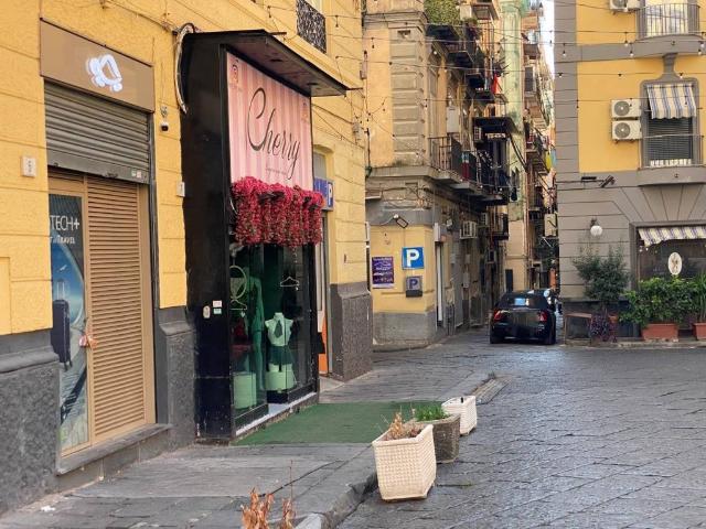 Appartamento in vendita a Napoli NA